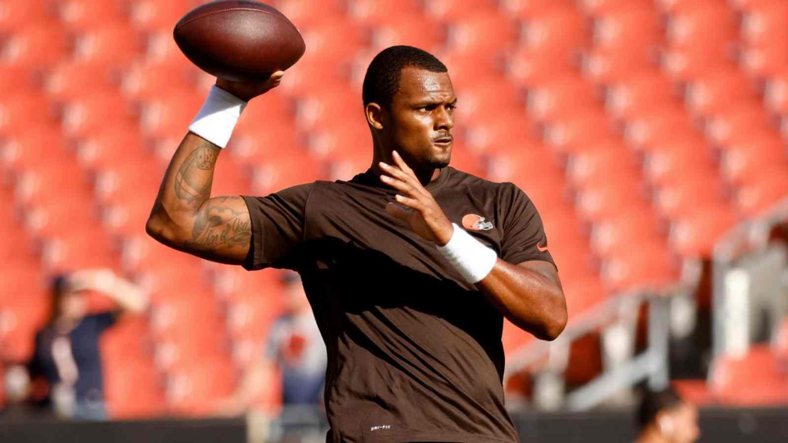 “Hide the women,” NFL Twitter brutally slanders Deshaun Watson as controversial Browns QB returns to practice following suspension