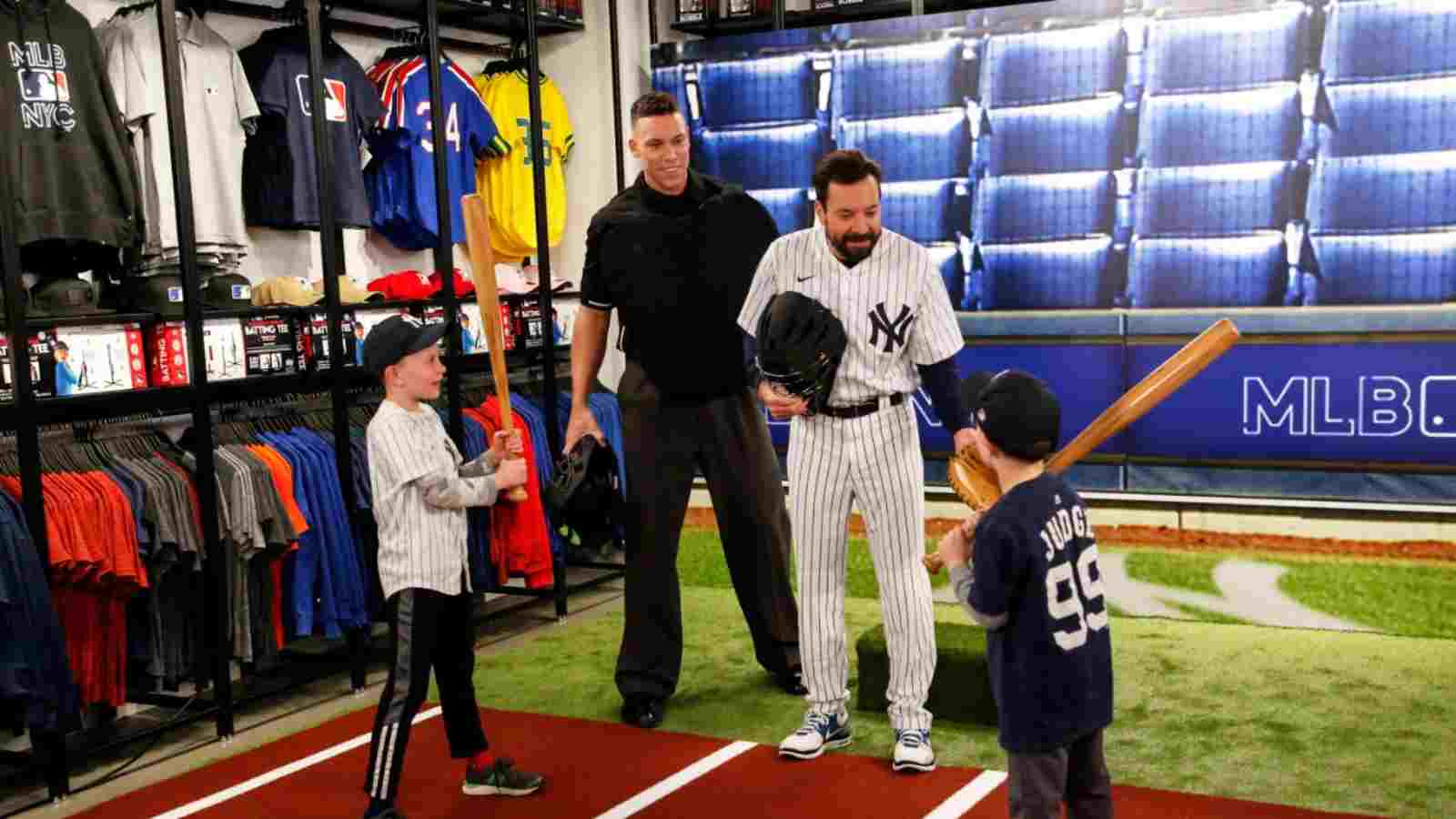 Aaron Judge and Jimmy Fallon join cahoots to Photobomb MLB fans in NYC