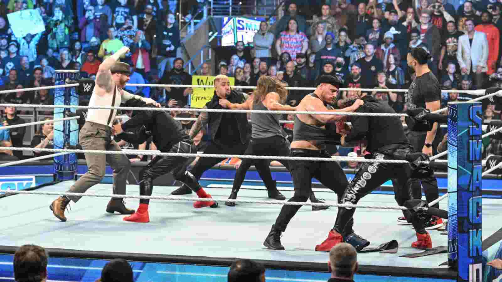 “It’s the setup”: Wrestling Veteran makes a bold claim after last night’s SmackDown ending