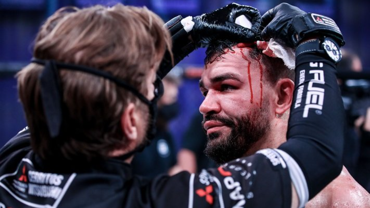 Shocking scenes as former champion Patricky Pitbull’s cut is left untreated for 5+ hours following Bellator 288