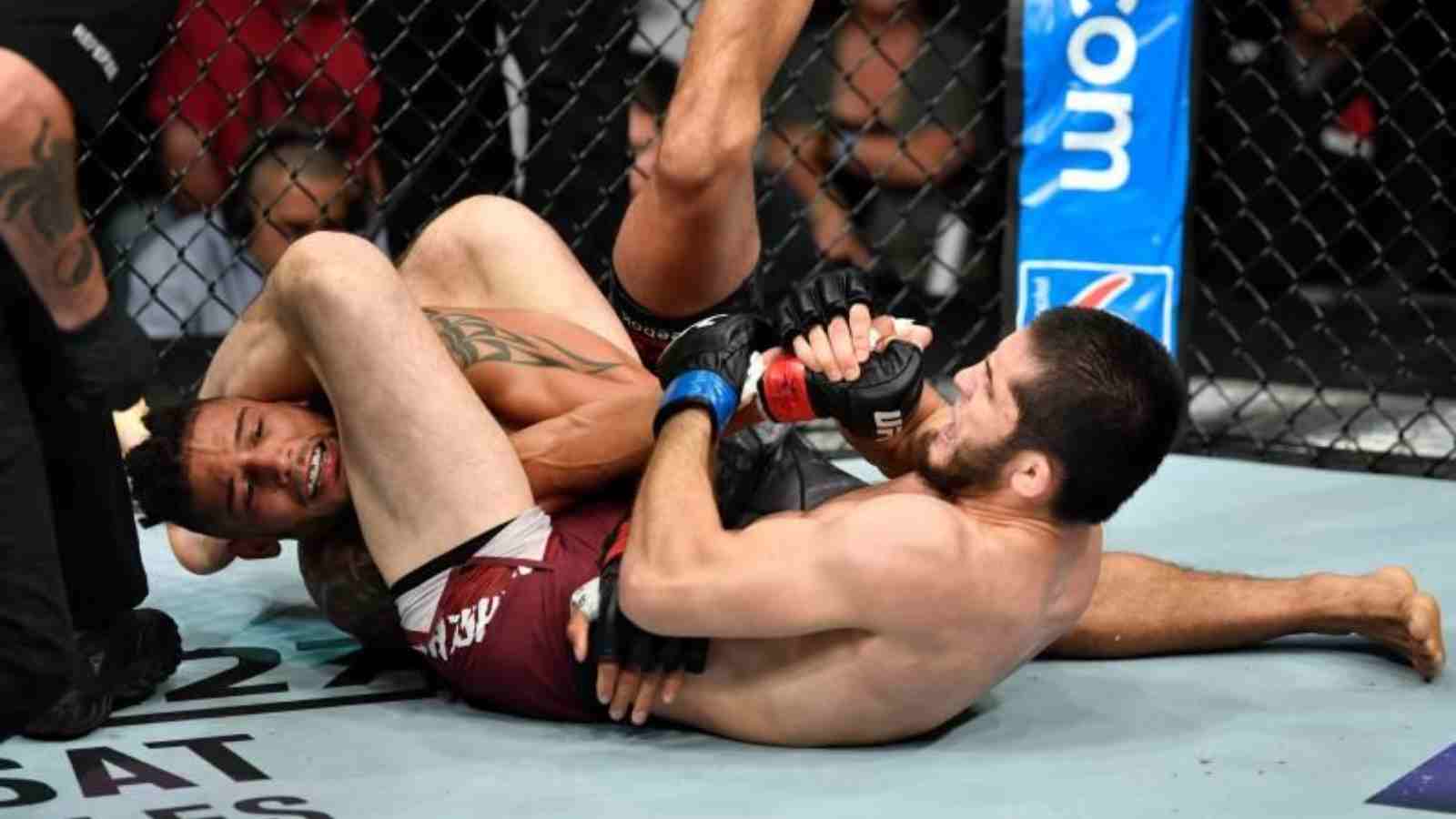 “Those guys are sort of superior” – Alexander Volkanovski’s BJJ coach admits Islam Makhachev’s grappling is superior to traditional Jiu-Jitsu