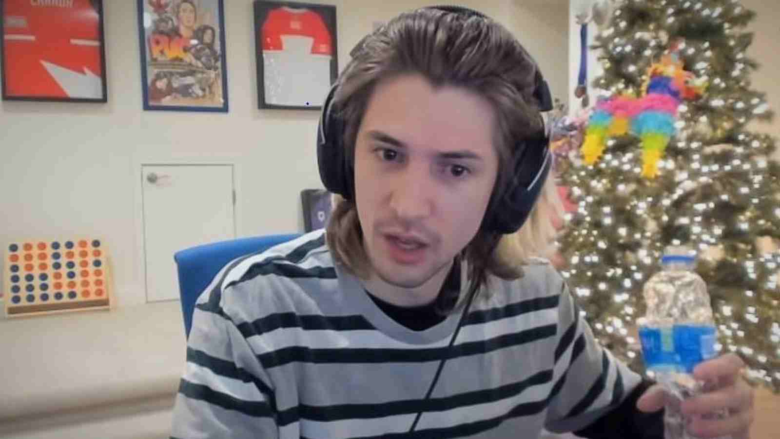 xQc might face Twitch ban as FIFA World Cup 2022 highlights appear accidentally on his livestream