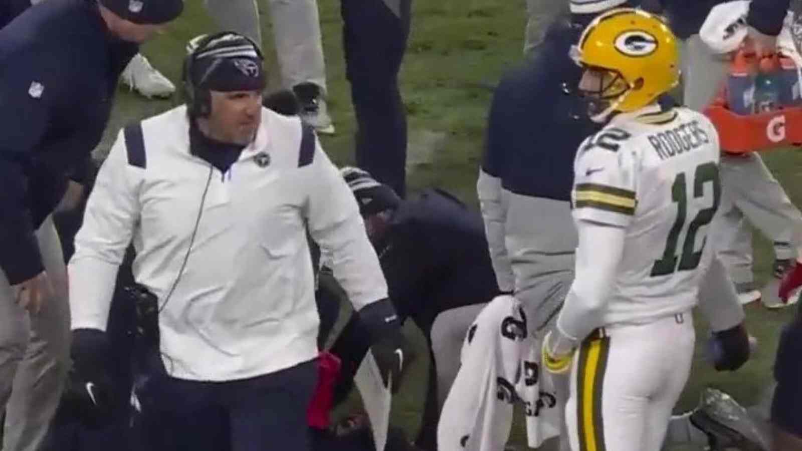 “He didn’t respond and blew me off,” Aaron Rodgers reveals honest conversation with HC Mike Vrabel during the Packers-Titans game on TNF