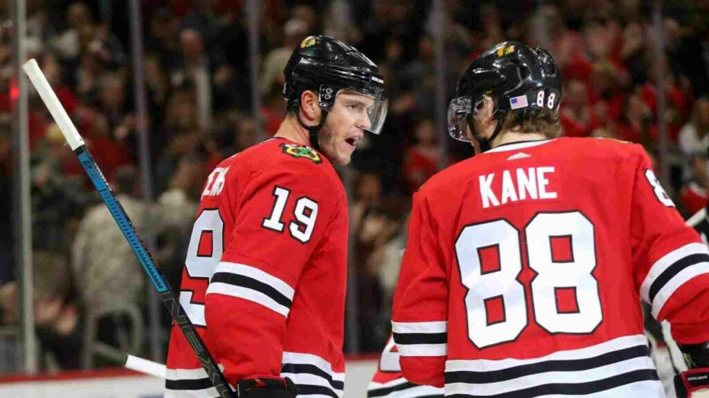 Jonathan Toews and Patrick Kane [Image Credit: Chicago Tribune]