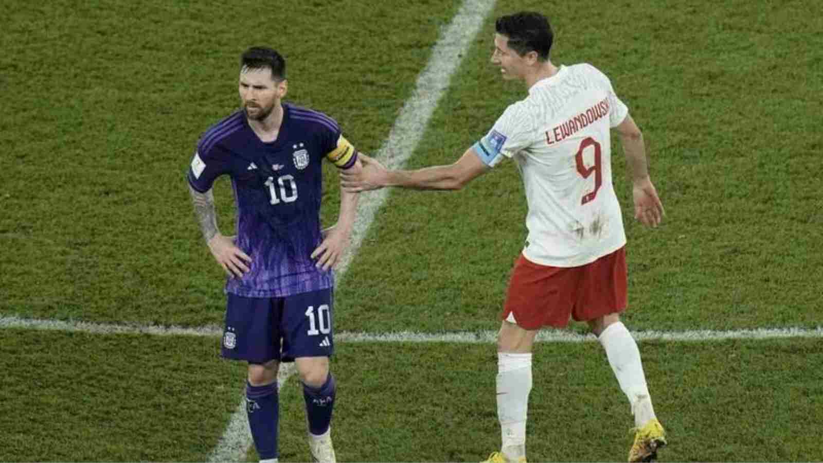 “If it was Ronaldo, he would have been called an Arrogant brat” – Twitter reacts as Lionel Messi refuses to shake hands with Robert Lewandowski at 2022 FIFA World Cup