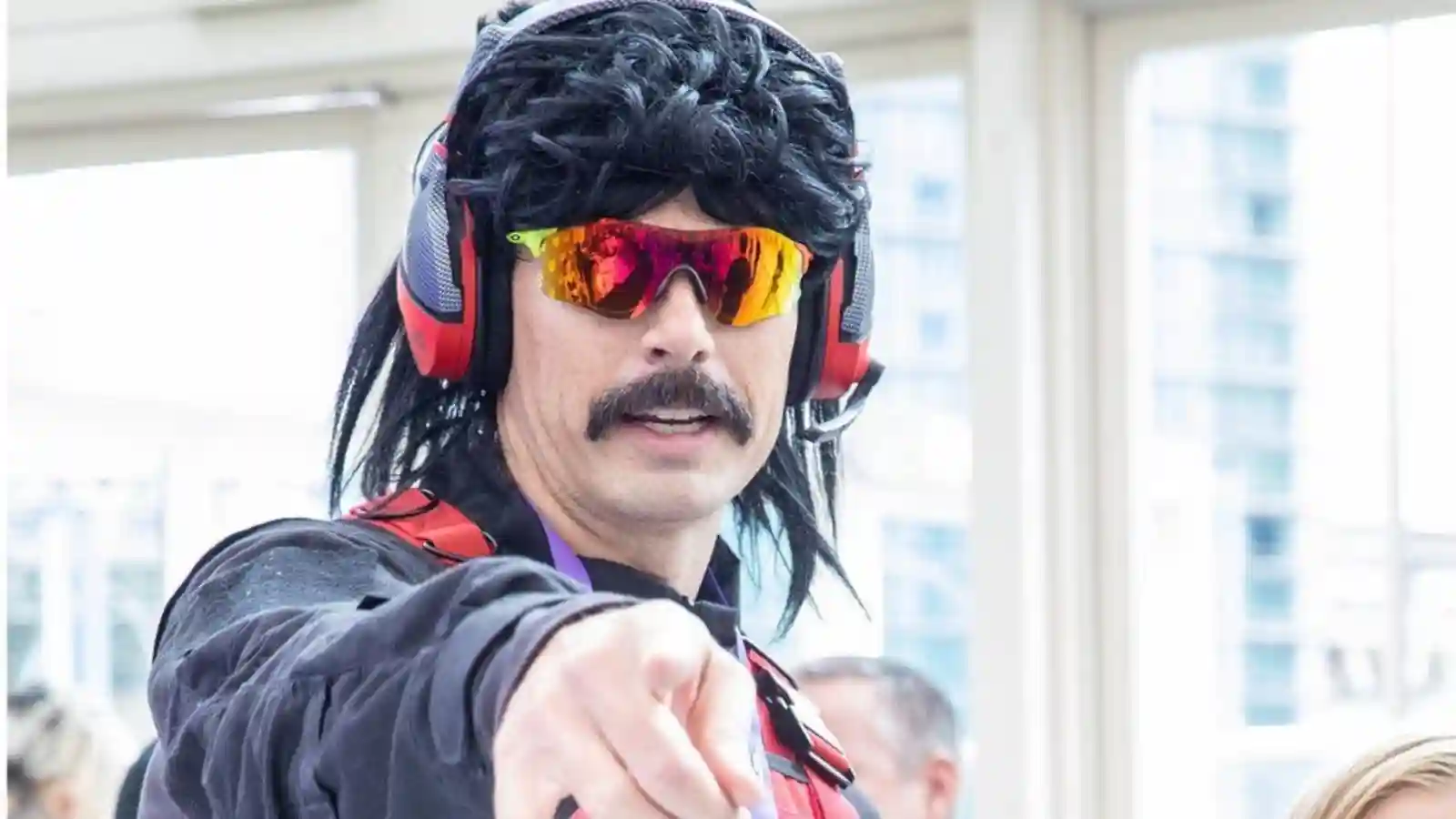 “We’ll turn it on when we’re ready”, Dr DisRespect teases a potential DEADROP trailer at Game Awards in the near future