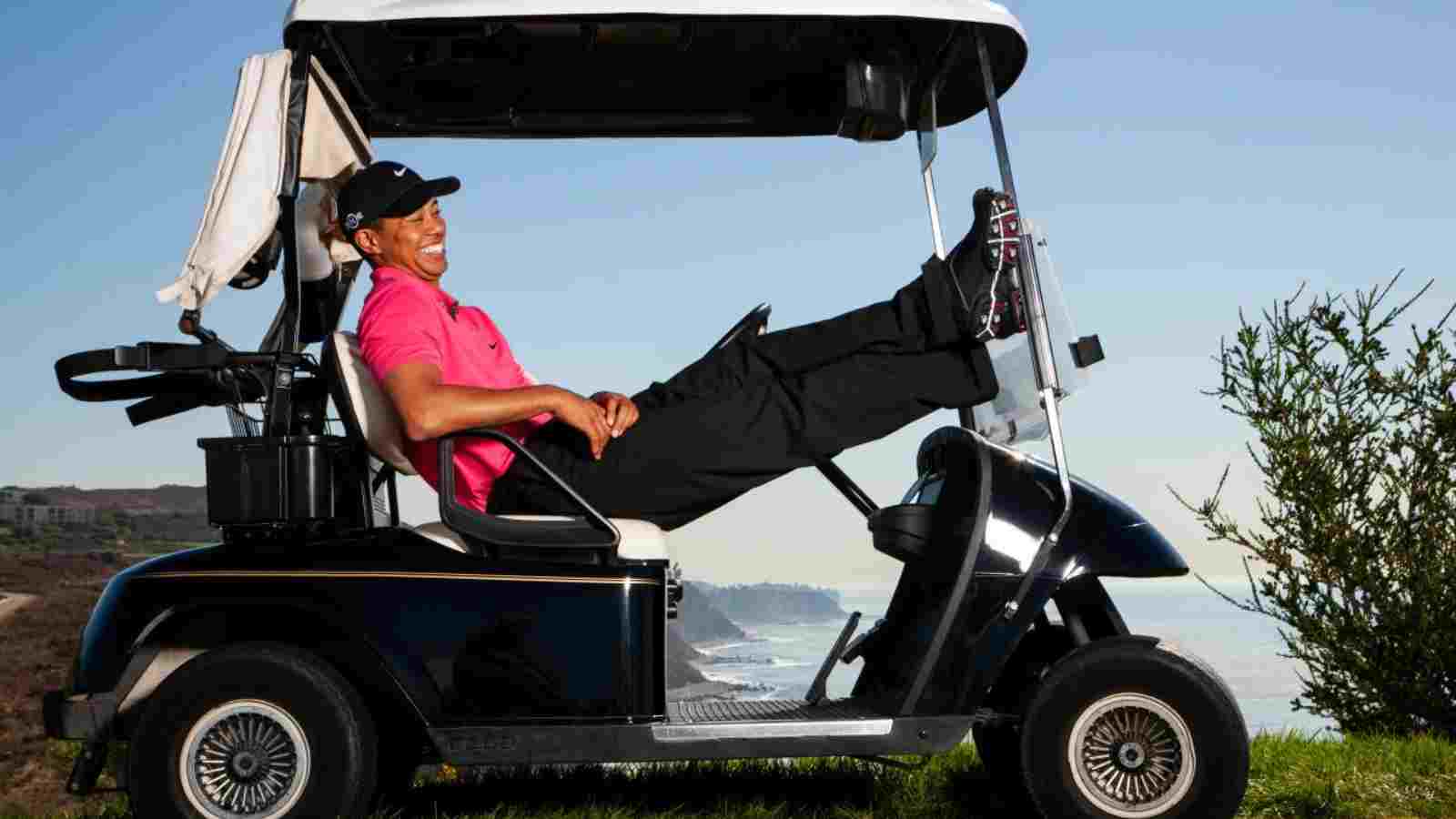 <strong></noscript>Why is Tiger Woods in a golf cart for ‘The Match’?</strong>