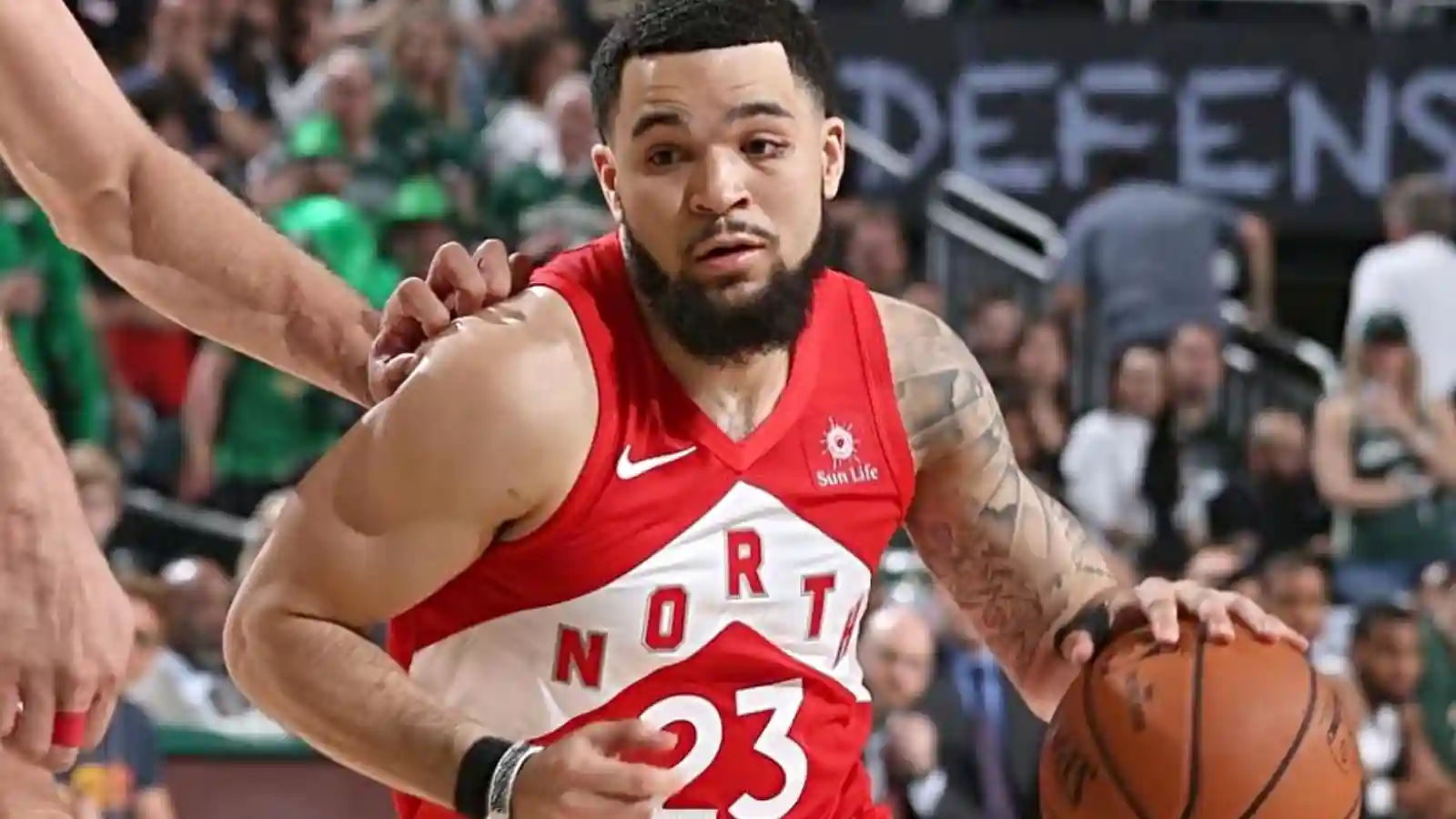 “I unfollowed my mom too,” Fred VanVleet claps back over IG controversy