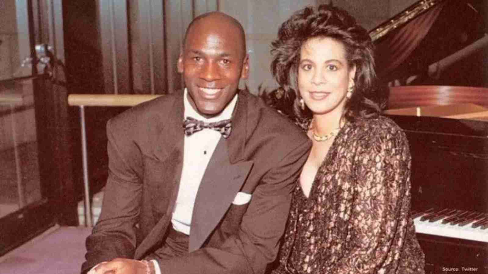 When did Michael Jordan divorce his first wife Juanita Vanoy?