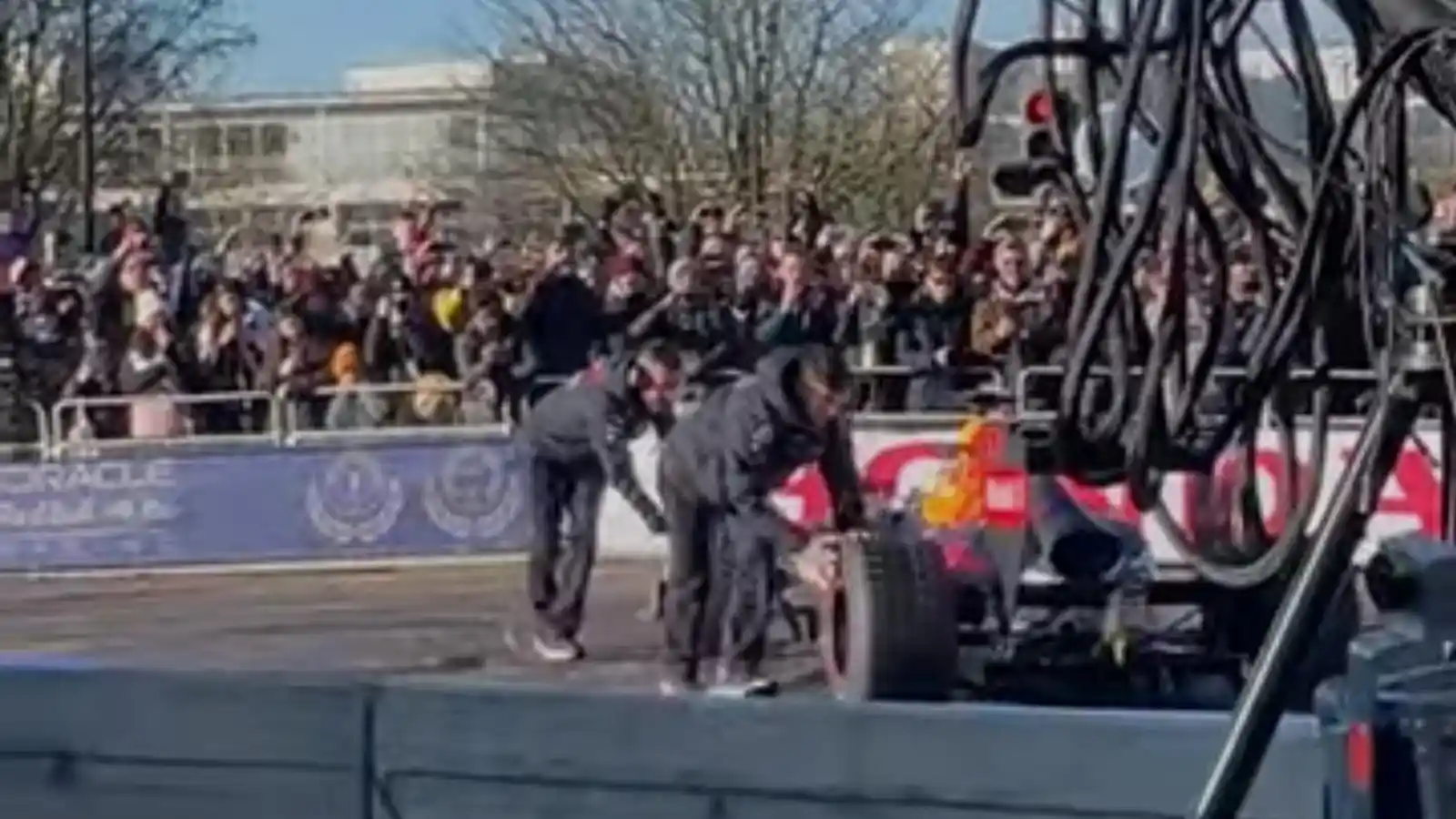 “Verstappen would have failed 2 tenths faster” – Fans react as Sergio Perez has an embarrassing fail at doing Donuts in Milton Keynes