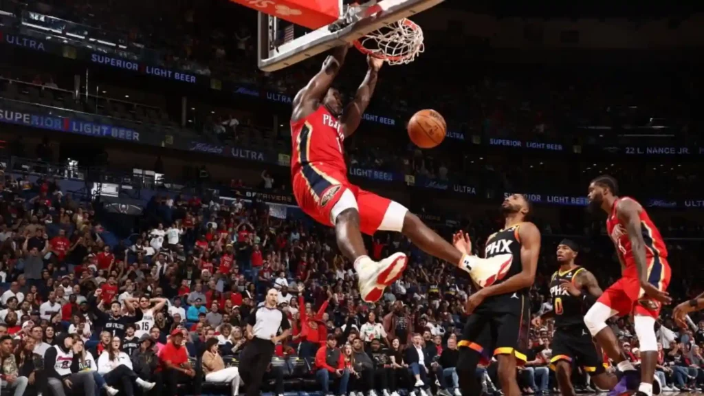 Zion Williamson's dunk in the Pelicans vs Suns game