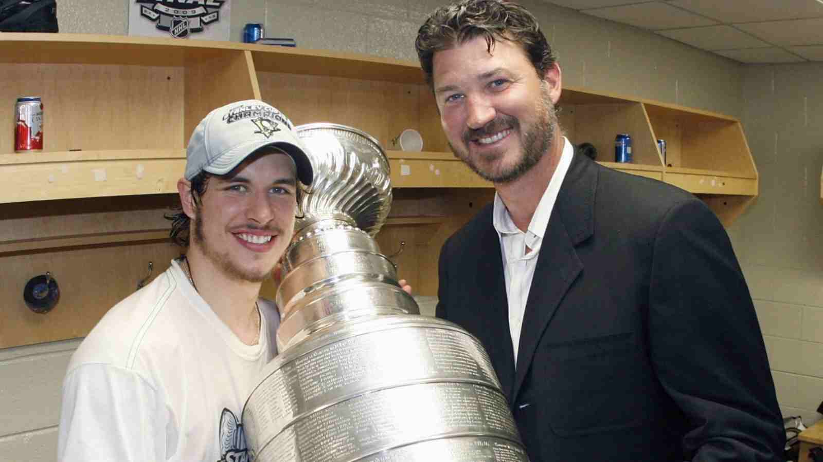 <strong></noscript>WATCH: Sidney Crosby joins Mario Lemieux’s 800th-point ultra-EXCLUSIVE club SMASHING expectations at 35</strong>