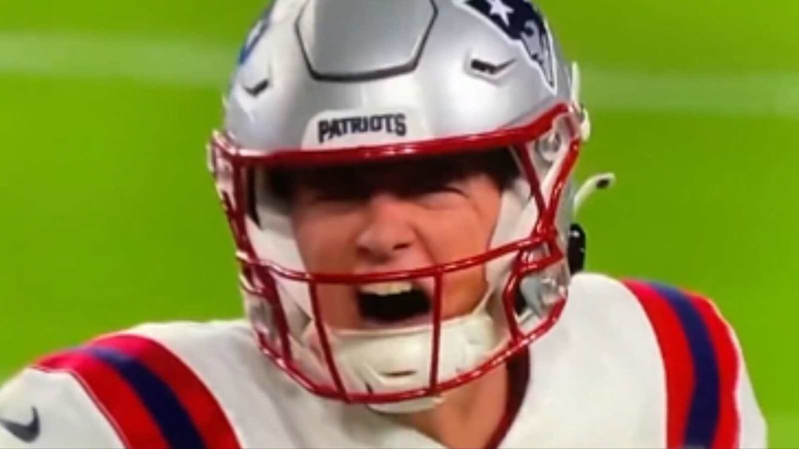 Watch: Patriots’ Mac Jones SCREAMS ‘F**k off’ to OC Matt Patricia yet again due to frustration leading to furious outburst