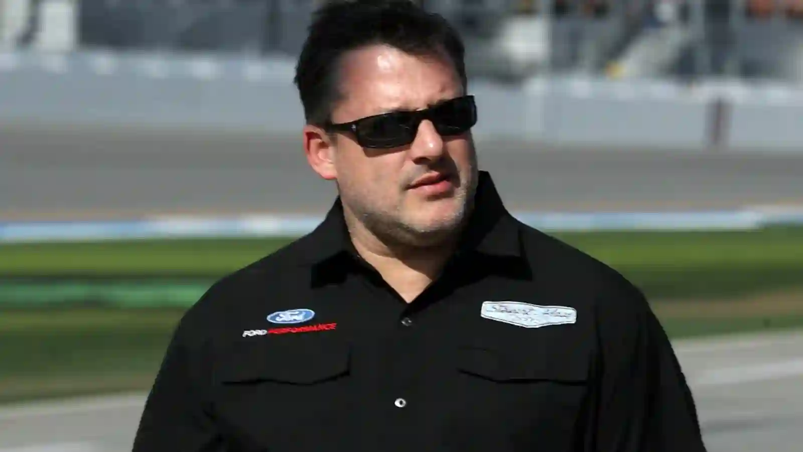 “Crap wagons”- NASCAR Twitter reacts as Tony Stewart revives the Thursday Night Thunder