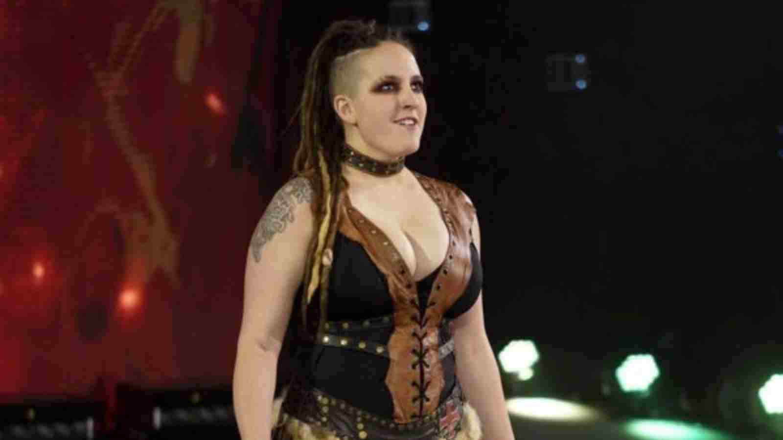 Sarah Logan Net Worth, Real Name, Salary, Husband, House and More