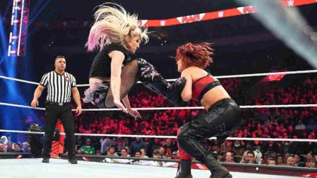 Bayley vs. Alexa Bliss on this week's RAW. (Image Credits- WWE)