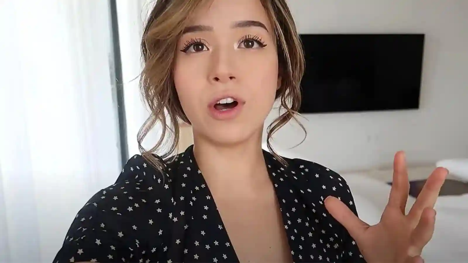 “Why is it wholesome”, Pokimane is baffled to see Redditors ‘celebrating’ her COVID infection