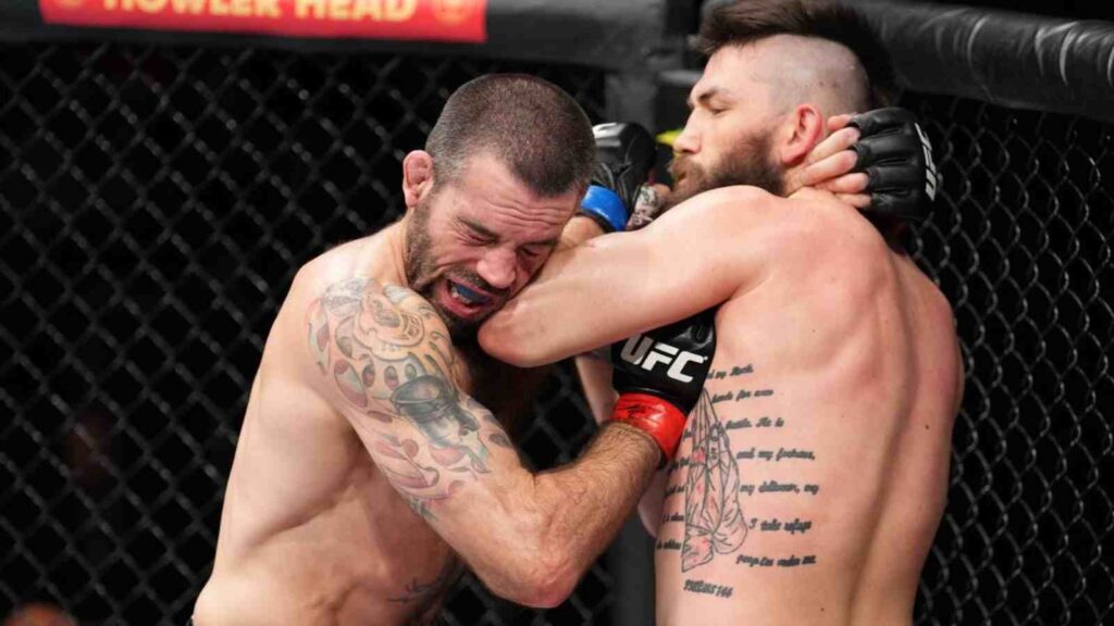 Matt Brown's (L) last fight came against Bryan Barberena (R) in May this year [Image Source - MMA Mania]