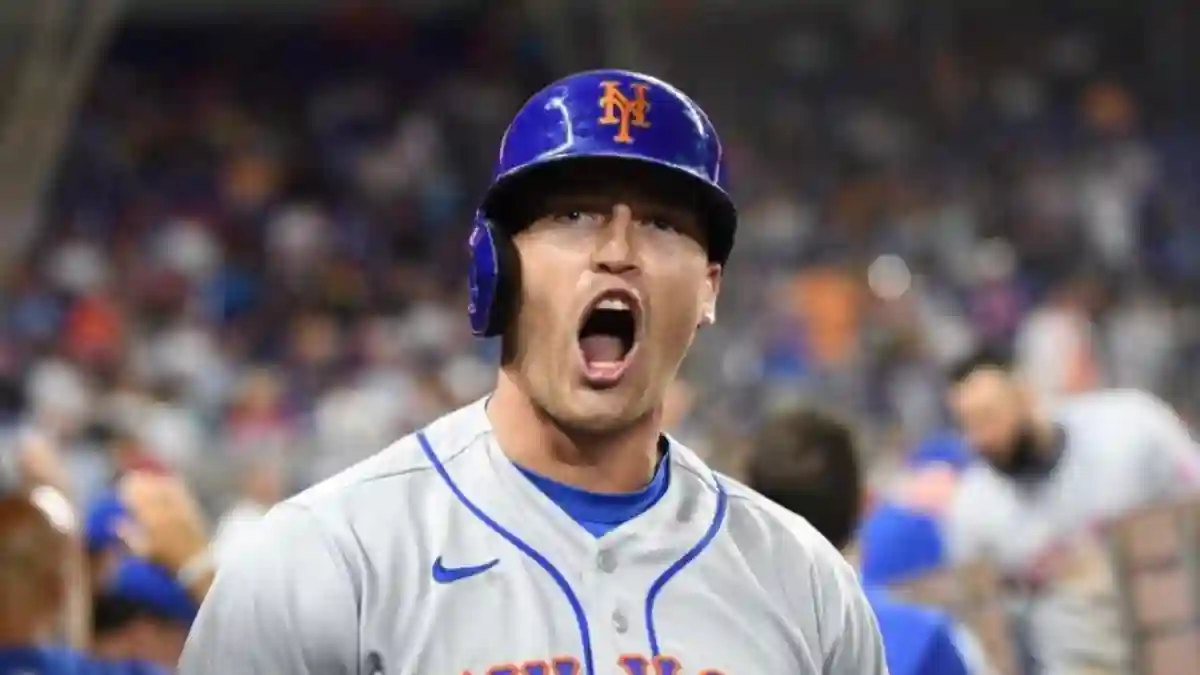 Brandon Nimmo Net Worth, Salary, MLB Career, Wife, Endorsements and More