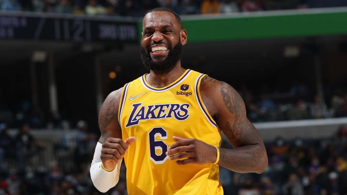 “LeBranding” – NBA Twitter blast LeBron James for crossing out ‘S’ from Sacramento Kings