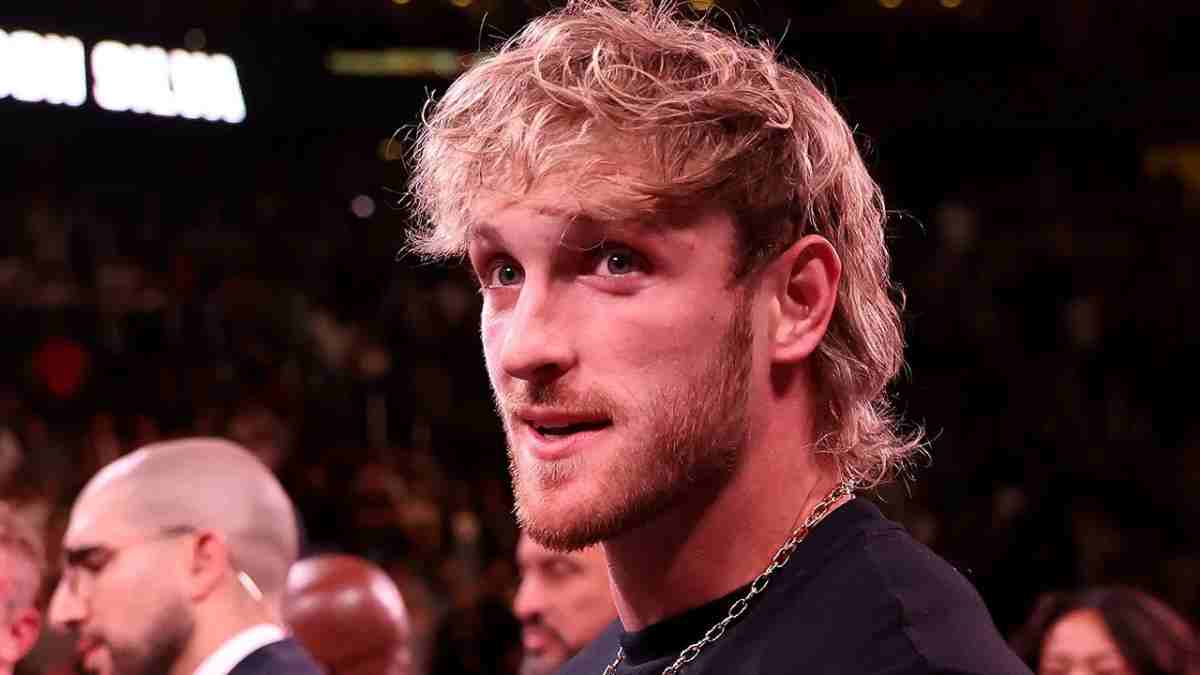 WWE Superstar Logan Paul reportedly blocks many YouTubers on Twitter