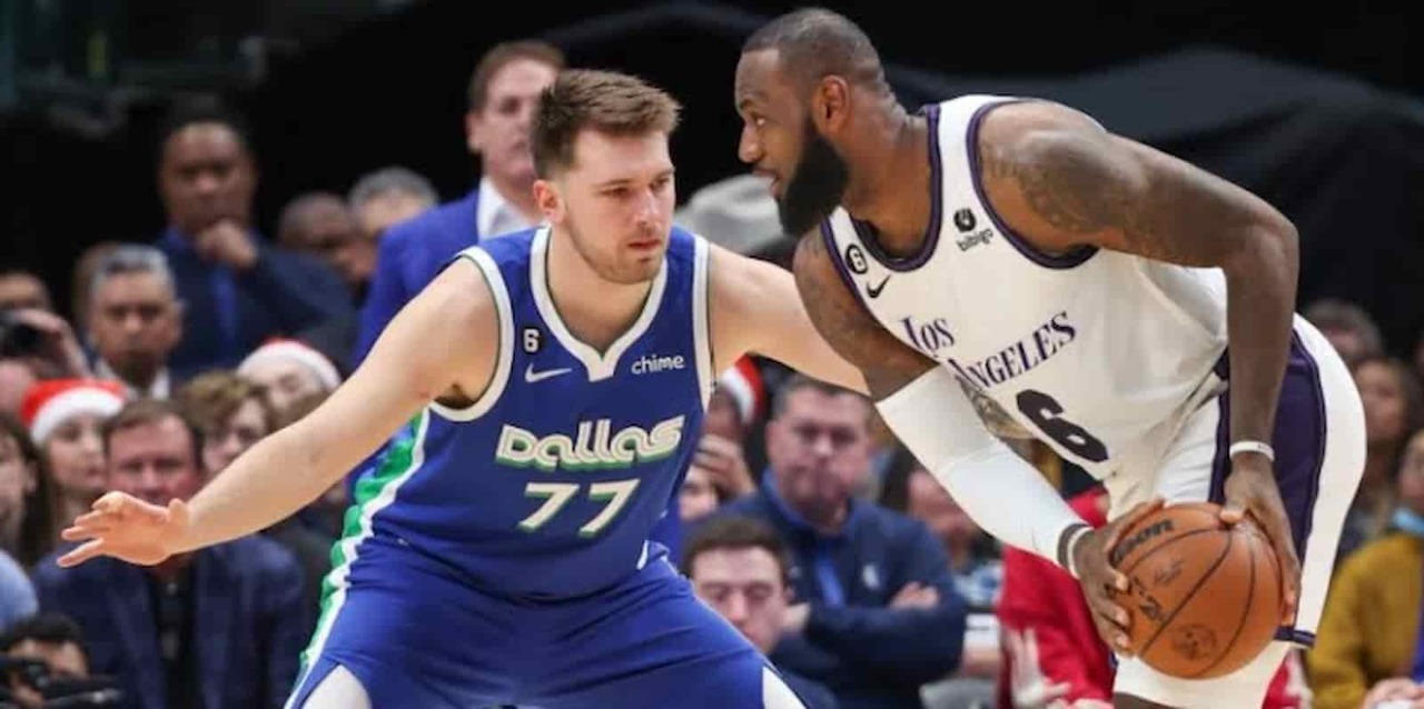 “Highest scoring quarter in Christmas Day history” – NBA Twitter blasts LeBron James, Lakers for suffering 51-21 thumping in the third quarter and losing against dominant Luka Doncic, Mavs